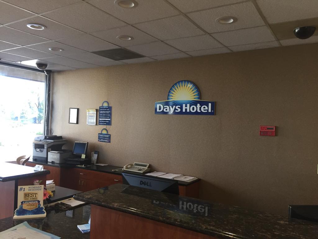 Days Hotel By Wyndham Oakland Airport-Coliseum Exterior photo