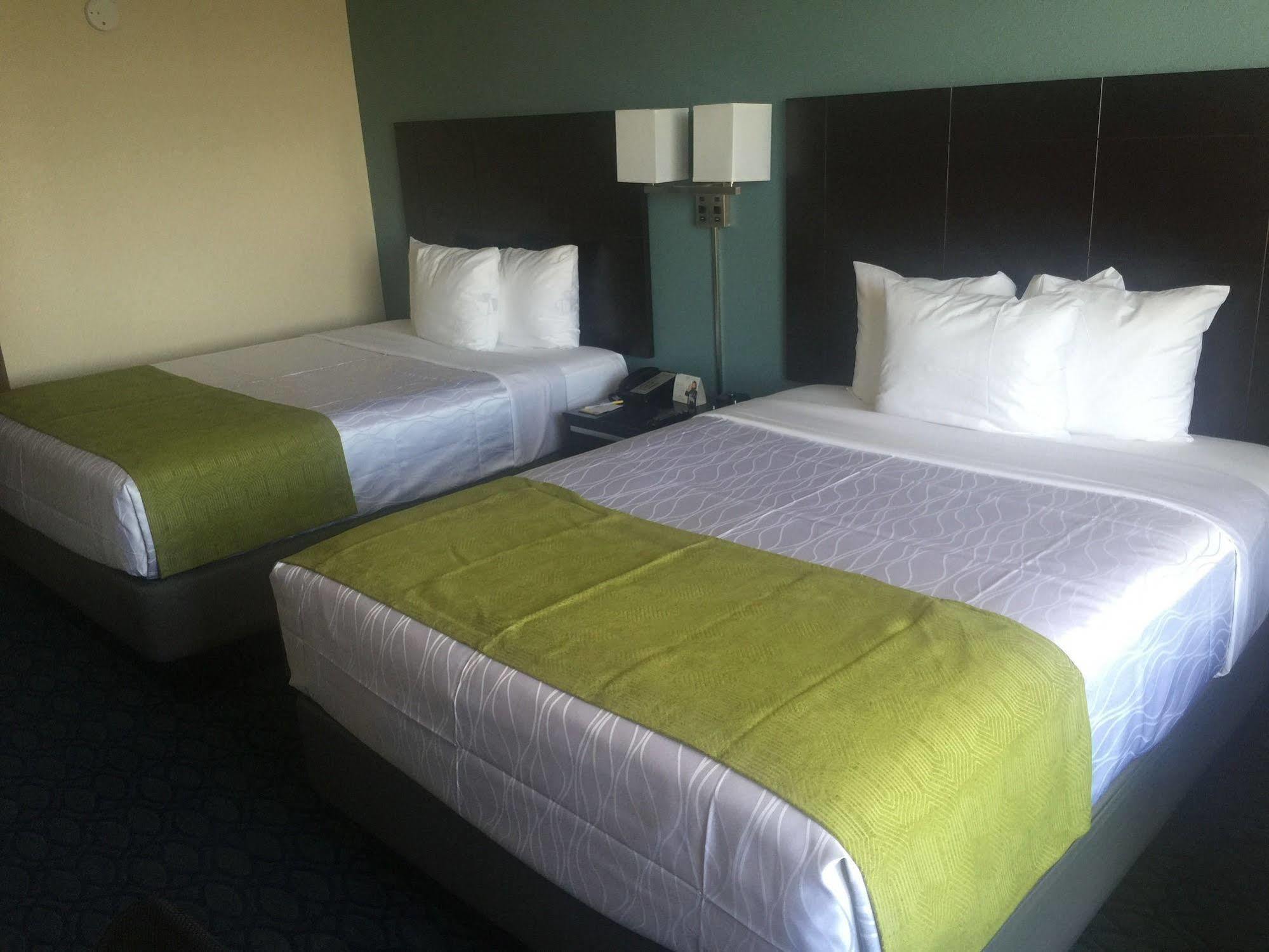 Days Hotel By Wyndham Oakland Airport-Coliseum Exterior photo